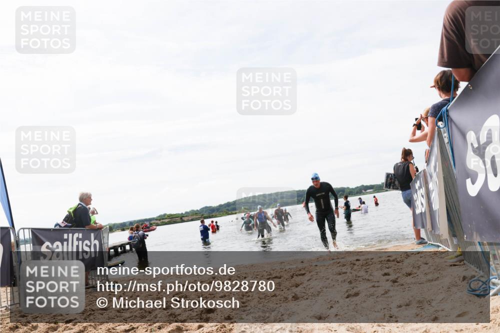21.06.2026 - Viking Triathlon Michael Strokosch http://msf.ph/oto/9828780 21.06.2026 10:52:58 Schwimmen 385, 532 meine-sportfotos.de