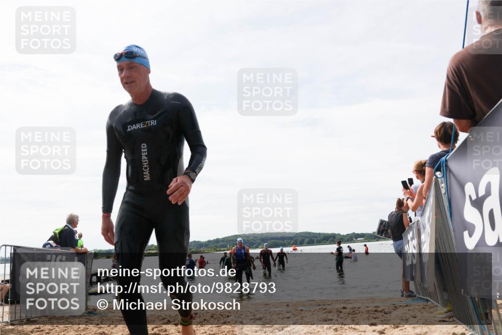 21.06.2026 - Viking Triathlon Michael Strokosch http://msf.ph/oto/9828793 21.06.2026 10:53:02 Schwimmen 385, 532, 661 meine-sportfotos.de