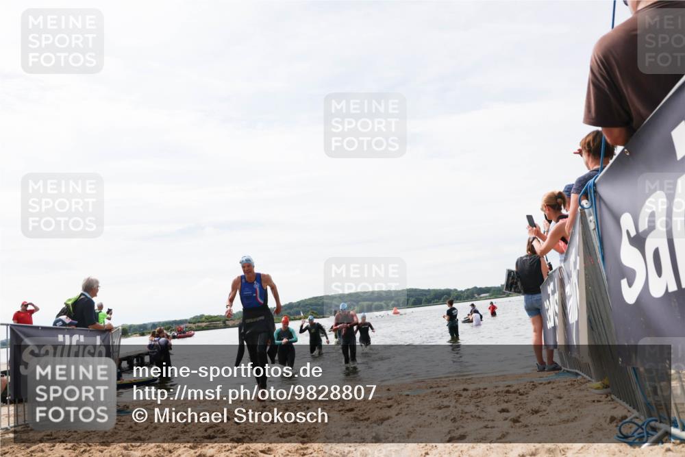 21.06.2026 - Viking Triathlon Michael Strokosch http://msf.ph/oto/9828807 21.06.2026 10:53:07 Schwimmen 133, 307, 433, 532, 661 meine-sportfotos.de