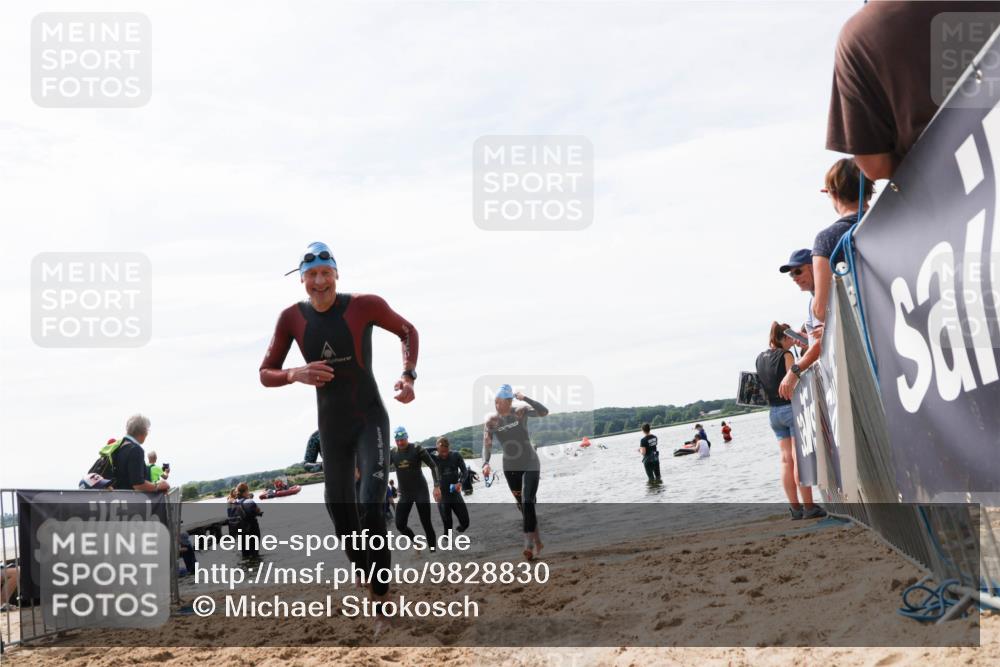 21.06.2026 - Viking Triathlon Michael Strokosch http://msf.ph/oto/9828830 21.06.2026 10:53:15 Schwimmen 133, 307, 433, 471, 564, 622, 661 meine-sportfotos.de