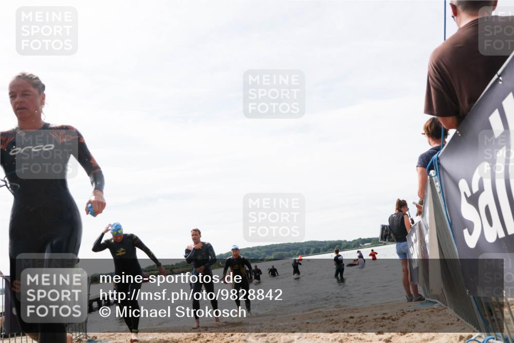 21.06.2026 - Viking Triathlon Michael Strokosch http://msf.ph/oto/9828842 21.06.2026 10:53:19 Schwimmen 307, 433, 471, 564, 622 meine-sportfotos.de