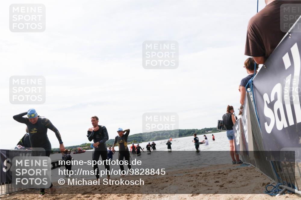 21.06.2026 - Viking Triathlon Michael Strokosch http://msf.ph/oto/9828845 21.06.2026 10:53:20 Schwimmen 307, 433, 471, 564, 622 meine-sportfotos.de