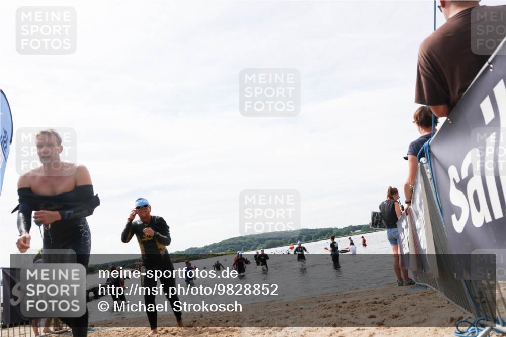 21.06.2026 - Viking Triathlon Michael Strokosch http://msf.ph/oto/9828852 21.06.2026 10:53:22 Schwimmen 92, 307, 471, 564, 622 meine-sportfotos.de