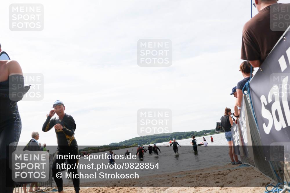 21.06.2026 - Viking Triathlon Michael Strokosch http://msf.ph/oto/9828854 21.06.2026 10:53:23 Schwimmen 92, 283, 471, 564, 622 meine-sportfotos.de