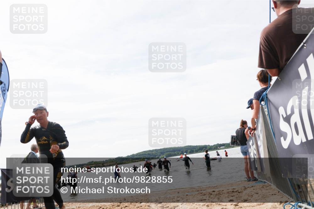 21.06.2026 - Viking Triathlon Michael Strokosch http://msf.ph/oto/9828855 21.06.2026 10:53:23 Schwimmen 92, 283, 471, 564, 622 meine-sportfotos.de