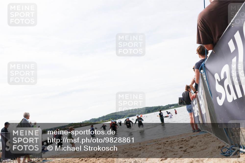 21.06.2026 - Viking Triathlon Michael Strokosch http://msf.ph/oto/9828861 21.06.2026 10:53:25 Schwimmen 92, 283, 564, 622 meine-sportfotos.de