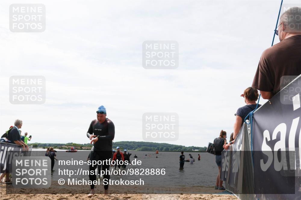 21.06.2026 - Viking Triathlon Michael Strokosch http://msf.ph/oto/9828886 21.06.2026 10:53:33 Schwimmen 59, 92, 283, 375 meine-sportfotos.de