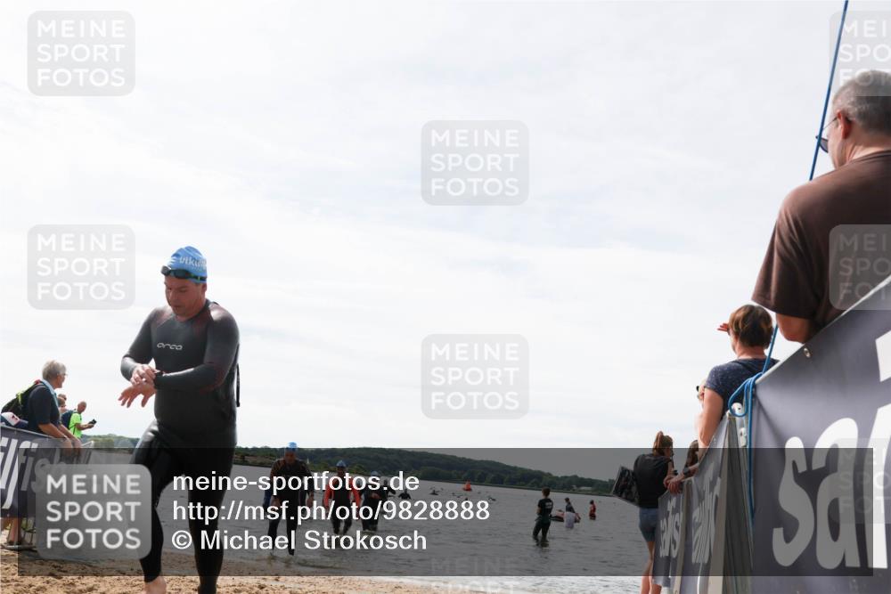 21.06.2026 - Viking Triathlon Michael Strokosch http://msf.ph/oto/9828888 21.06.2026 10:53:34 Schwimmen 59, 92, 283, 375 meine-sportfotos.de