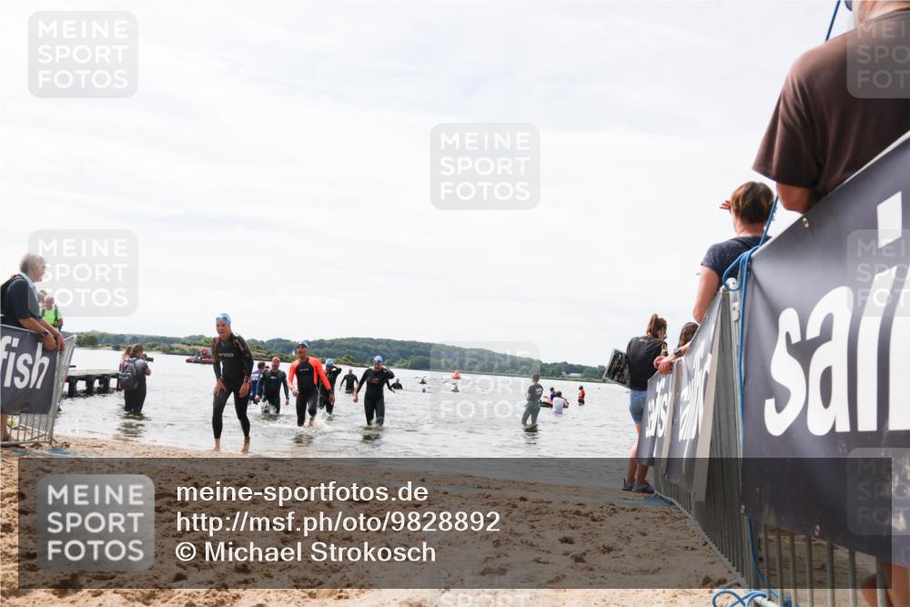 21.06.2026 - Viking Triathlon Michael Strokosch http://msf.ph/oto/9828892 21.06.2026 10:53:35 Schwimmen 59, 92, 182, 283, 365, 375 meine-sportfotos.de