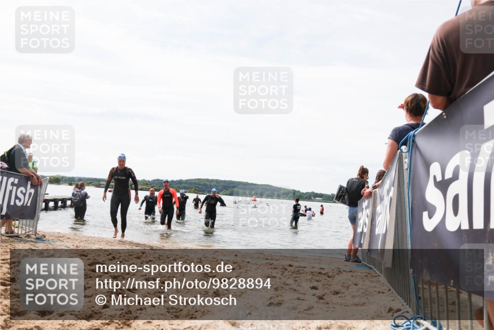 21.06.2026 - Viking Triathlon Michael Strokosch http://msf.ph/oto/9828894 21.06.2026 10:53:36 Schwimmen 59, 92, 182, 283, 365, 375 meine-sportfotos.de