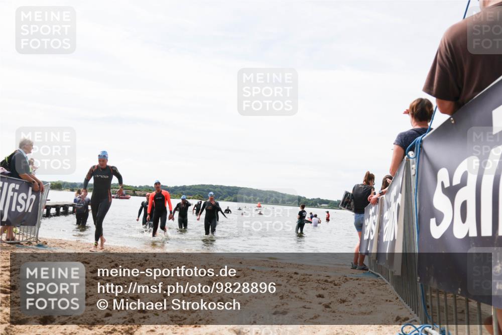 21.06.2026 - Viking Triathlon Michael Strokosch http://msf.ph/oto/9828896 21.06.2026 10:53:37 Schwimmen 59, 92, 182, 283, 365, 375 meine-sportfotos.de