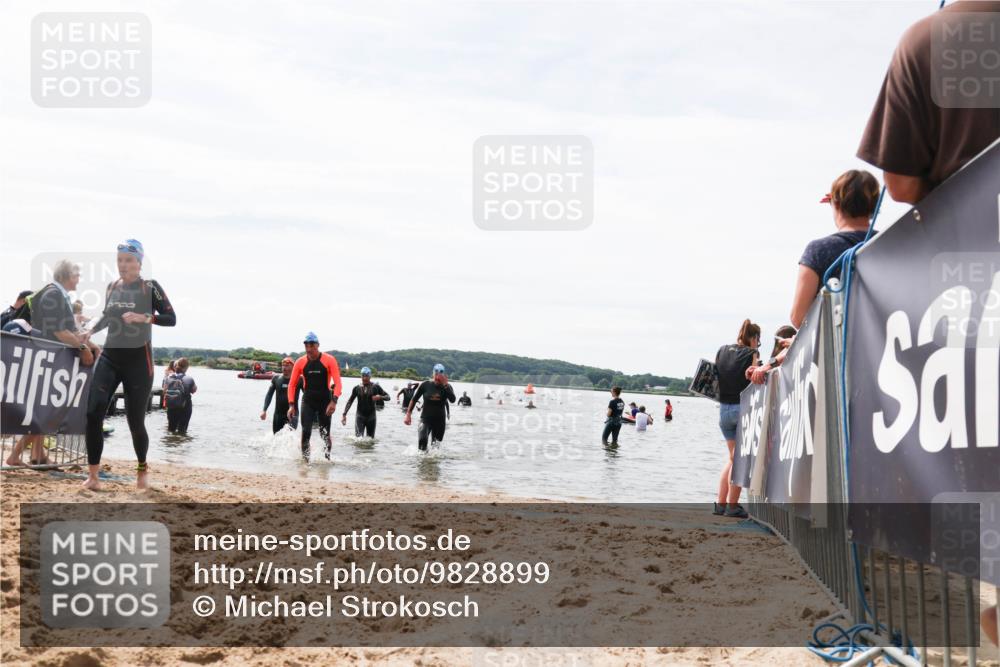 21.06.2026 - Viking Triathlon Michael Strokosch http://msf.ph/oto/9828899 21.06.2026 10:53:38 Schwimmen 59, 182, 283, 365, 375, 607 meine-sportfotos.de