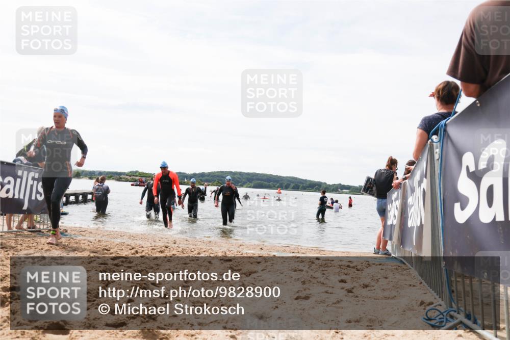 21.06.2026 - Viking Triathlon Michael Strokosch http://msf.ph/oto/9828900 21.06.2026 10:53:38 Schwimmen 59, 182, 283, 365, 375, 607 meine-sportfotos.de