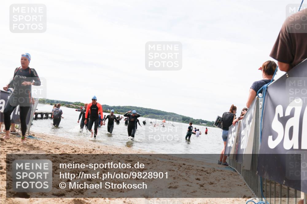 21.06.2026 - Viking Triathlon Michael Strokosch http://msf.ph/oto/9828901 21.06.2026 10:53:38 Schwimmen 59, 182, 283, 365, 375, 607 meine-sportfotos.de