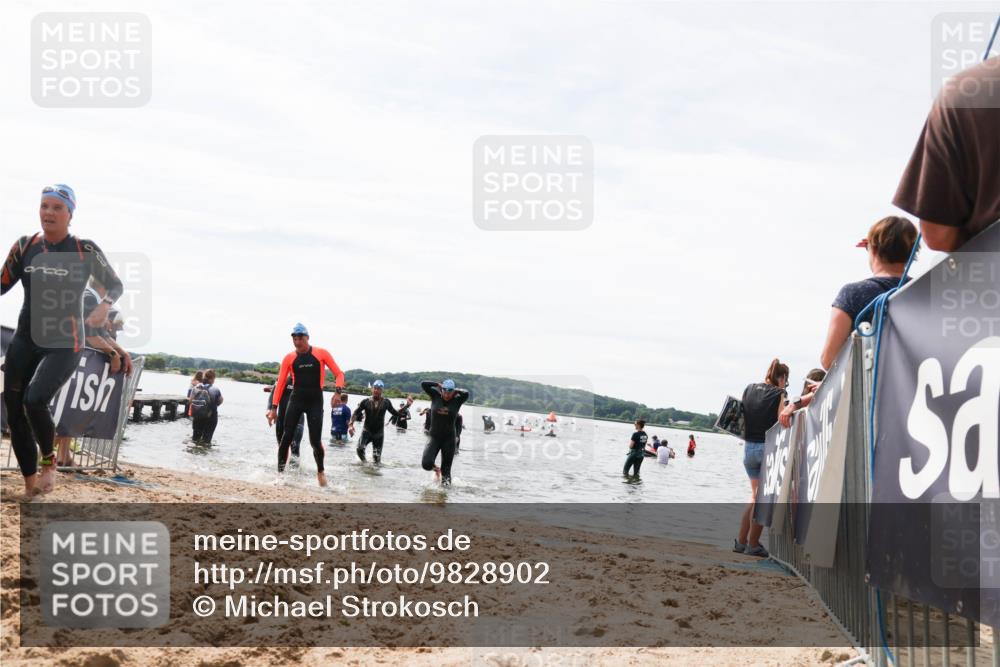 21.06.2026 - Viking Triathlon Michael Strokosch http://msf.ph/oto/9828902 21.06.2026 10:53:39 Schwimmen 59, 182, 365, 375, 607 meine-sportfotos.de