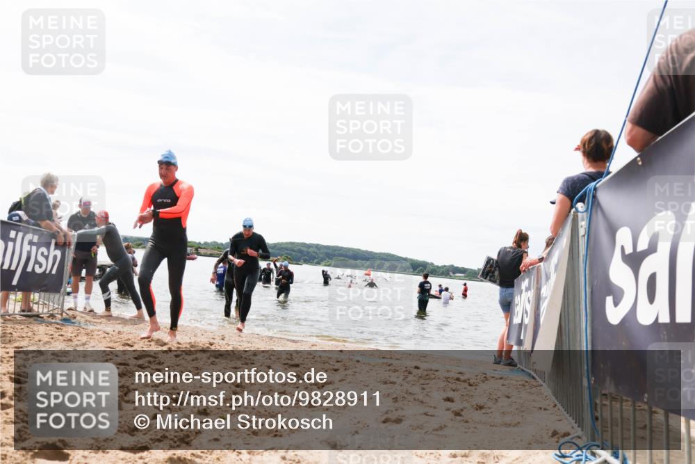 21.06.2026 - Viking Triathlon Michael Strokosch http://msf.ph/oto/9828911 21.06.2026 10:53:42 Schwimmen 59, 182, 365, 375, 538, 607 meine-sportfotos.de