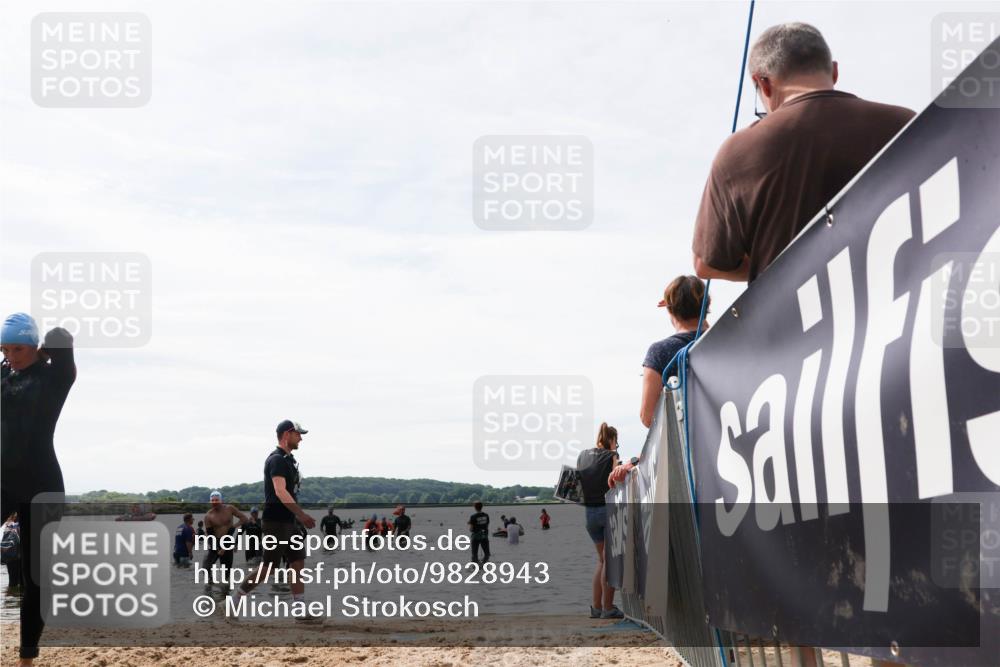 21.06.2026 - Viking Triathlon Michael Strokosch http://msf.ph/oto/9828943 21.06.2026 10:53:52 Schwimmen 97, 203, 257, 538, 607 meine-sportfotos.de