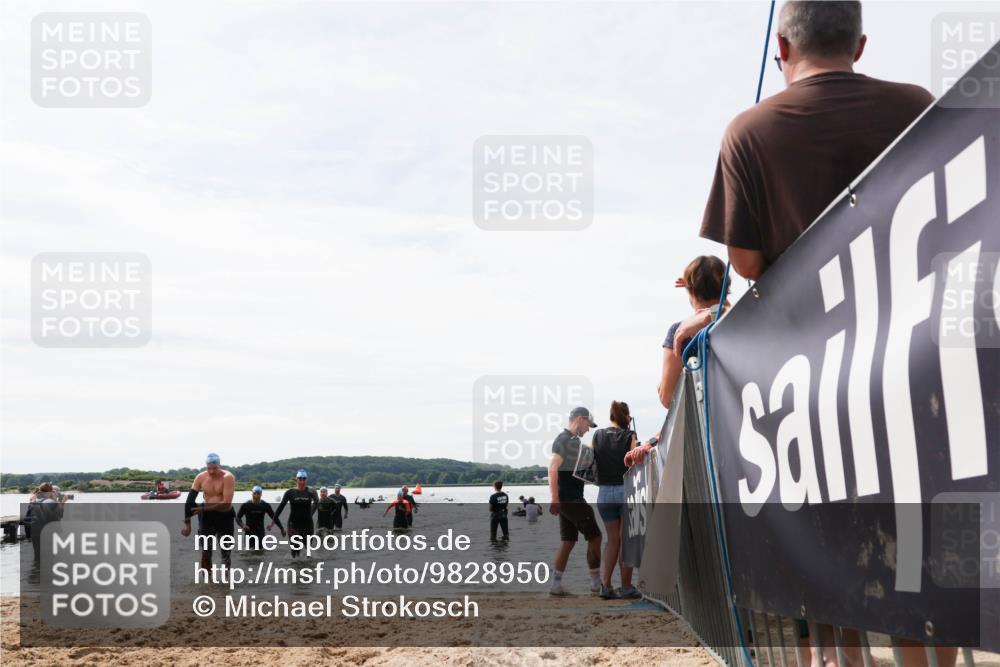 21.06.2026 - Viking Triathlon Michael Strokosch http://msf.ph/oto/9828950 21.06.2026 10:53:55 Schwimmen 97, 203, 257, 515, 538 meine-sportfotos.de