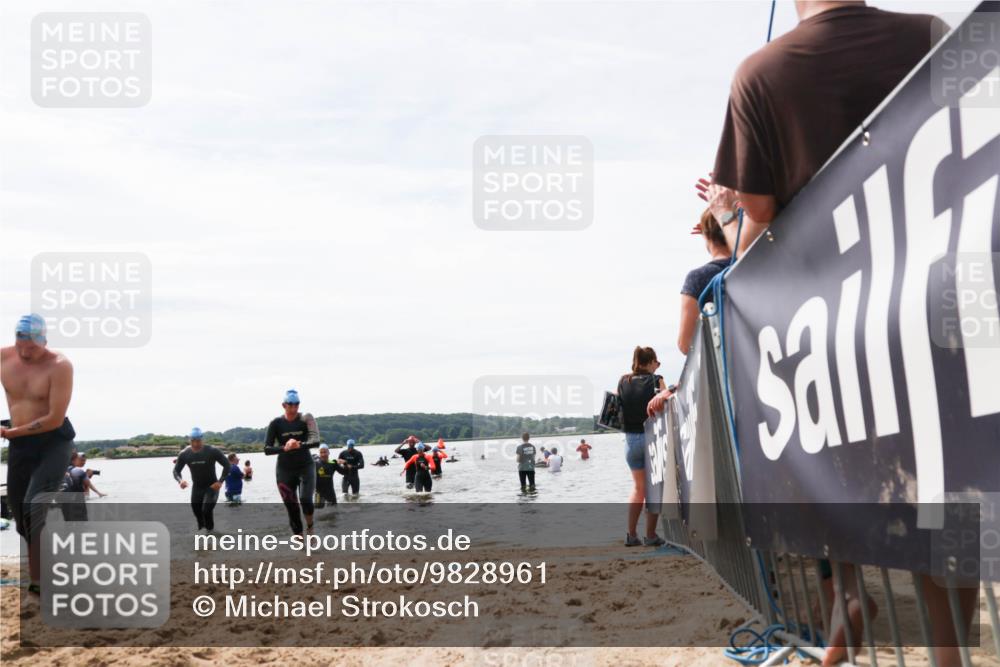 21.06.2026 - Viking Triathlon Michael Strokosch http://msf.ph/oto/9828961 21.06.2026 10:53:58 Schwimmen 97, 203, 257, 390, 515 meine-sportfotos.de