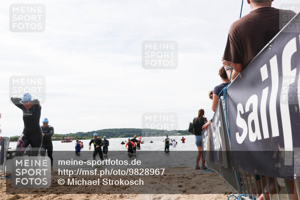 21.06.2026 - Viking Triathlon Michael Strokosch http://msf.ph/oto/9828967 21.06.2026 10:54:00 Schwimmen 61, 97, 190, 203, 257, 390, 515 meine-sportfotos.de