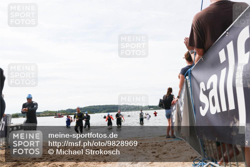 21.06.2026 - Viking Triathlon Michael Strokosch http://msf.ph/oto/9828969 21.06.2026 10:54:01 Schwimmen 61, 97, 190, 203, 257, 390, 515, 631 meine-sportfotos.de