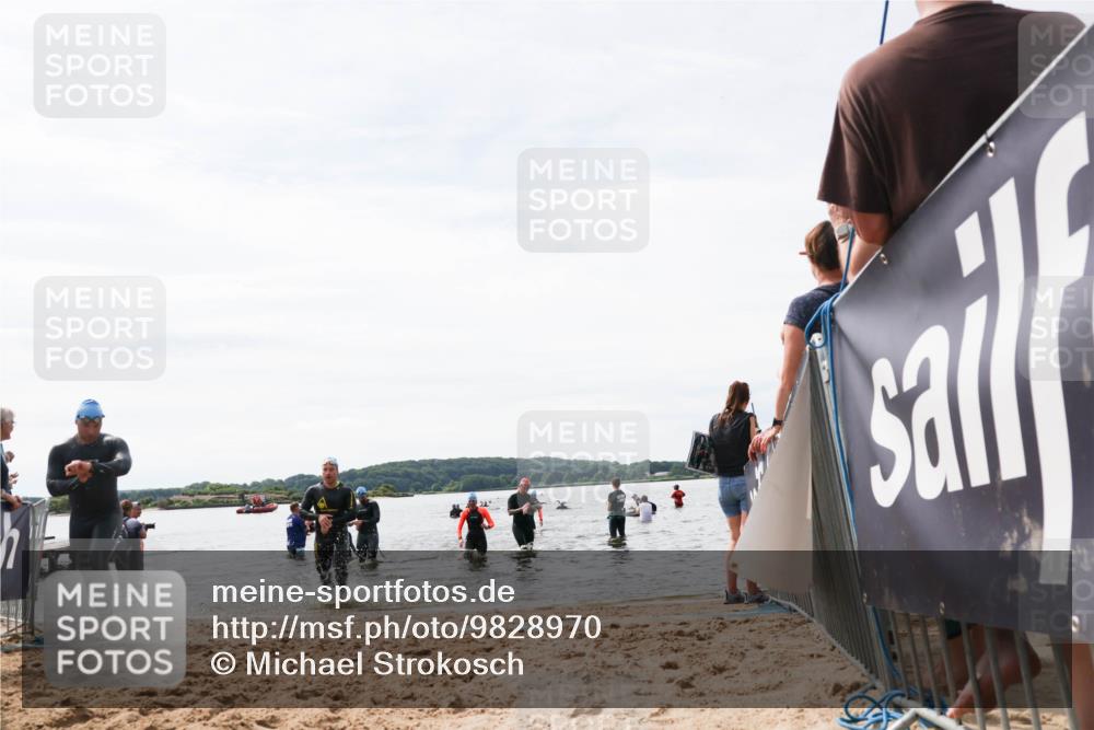 21.06.2026 - Viking Triathlon Michael Strokosch http://msf.ph/oto/9828970 21.06.2026 10:54:01 Schwimmen 61, 97, 190, 203, 257, 390, 515, 631 meine-sportfotos.de