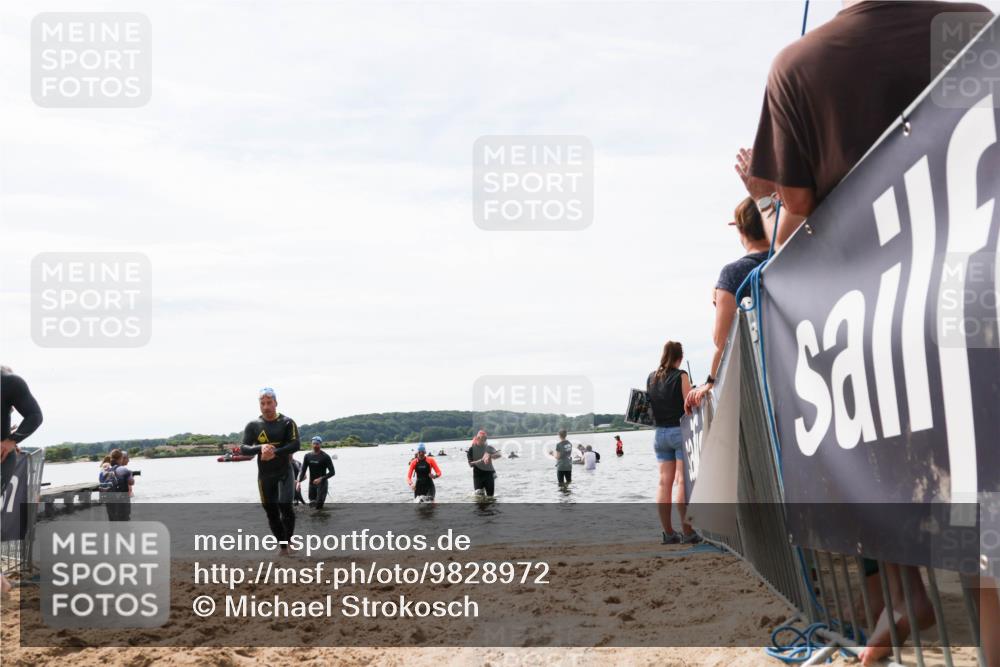 21.06.2026 - Viking Triathlon Michael Strokosch http://msf.ph/oto/9828972 21.06.2026 10:54:02 Schwimmen 61, 97, 190, 203, 257, 390, 515, 631 meine-sportfotos.de