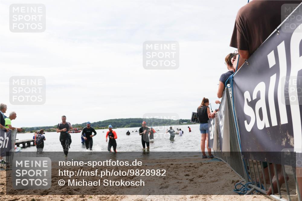 21.06.2026 - Viking Triathlon Michael Strokosch http://msf.ph/oto/9828982 21.06.2026 10:54:05 Schwimmen 61, 190, 203, 257, 390, 515, 631 meine-sportfotos.de