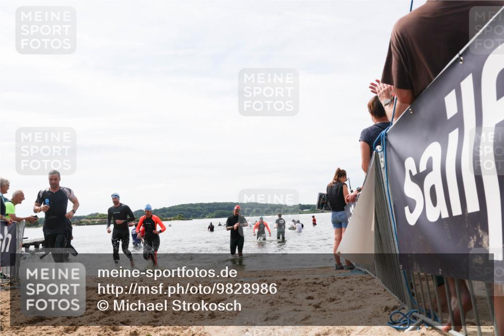 21.06.2026 - Viking Triathlon Michael Strokosch http://msf.ph/oto/9828986 21.06.2026 10:54:07 Schwimmen 61, 190, 237, 257, 390, 515, 631 meine-sportfotos.de
