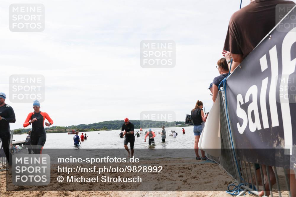 21.06.2026 - Viking Triathlon Michael Strokosch http://msf.ph/oto/9828992 21.06.2026 10:54:09 Schwimmen 61, 190, 237, 390, 631 meine-sportfotos.de