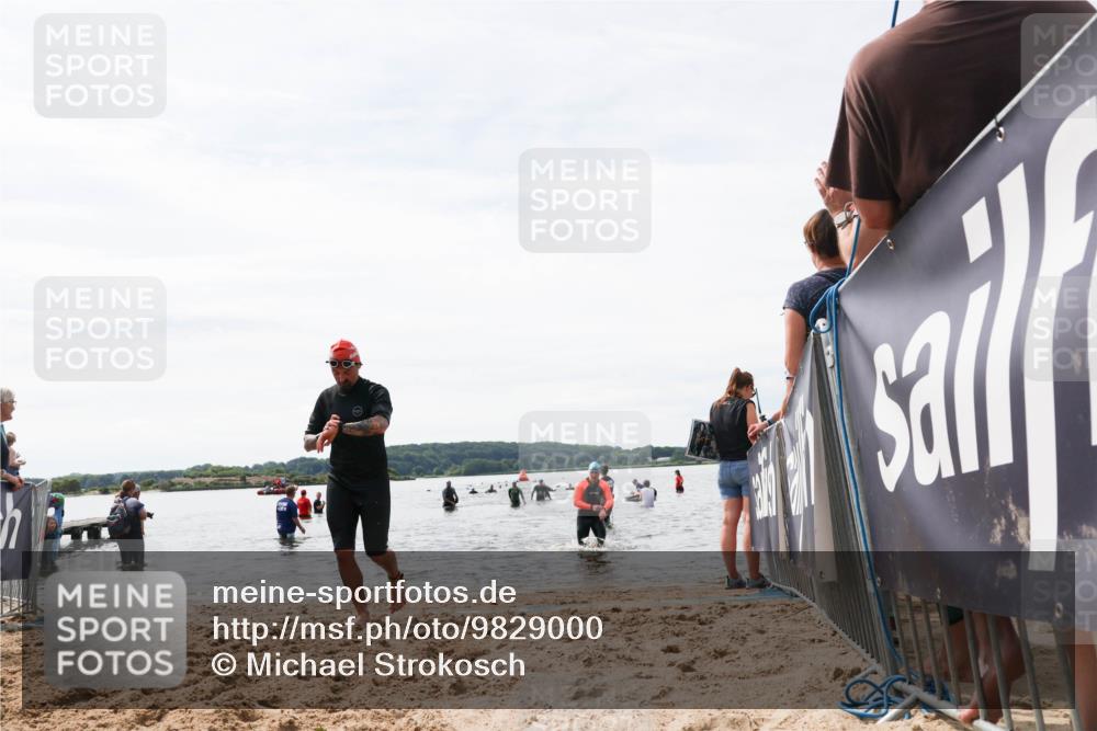 21.06.2026 - Viking Triathlon Michael Strokosch http://msf.ph/oto/9829000 21.06.2026 10:54:11 Schwimmen 61, 190, 237, 390, 631 meine-sportfotos.de