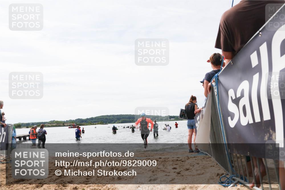 21.06.2026 - Viking Triathlon Michael Strokosch http://msf.ph/oto/9829009 21.06.2026 10:54:14 Schwimmen 61, 190, 237, 631 meine-sportfotos.de