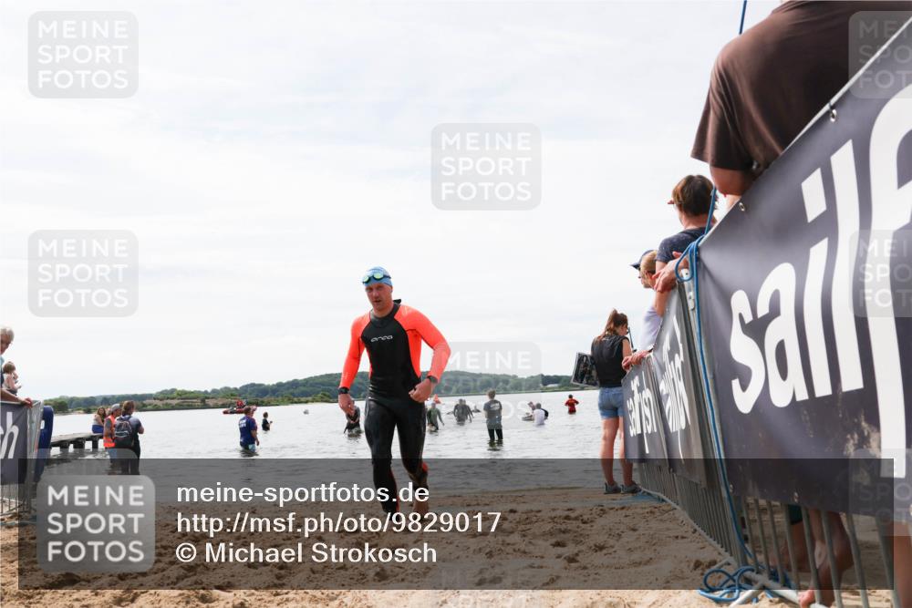 21.06.2026 - Viking Triathlon Michael Strokosch http://msf.ph/oto/9829017 21.06.2026 10:54:17 Schwimmen 237 meine-sportfotos.de