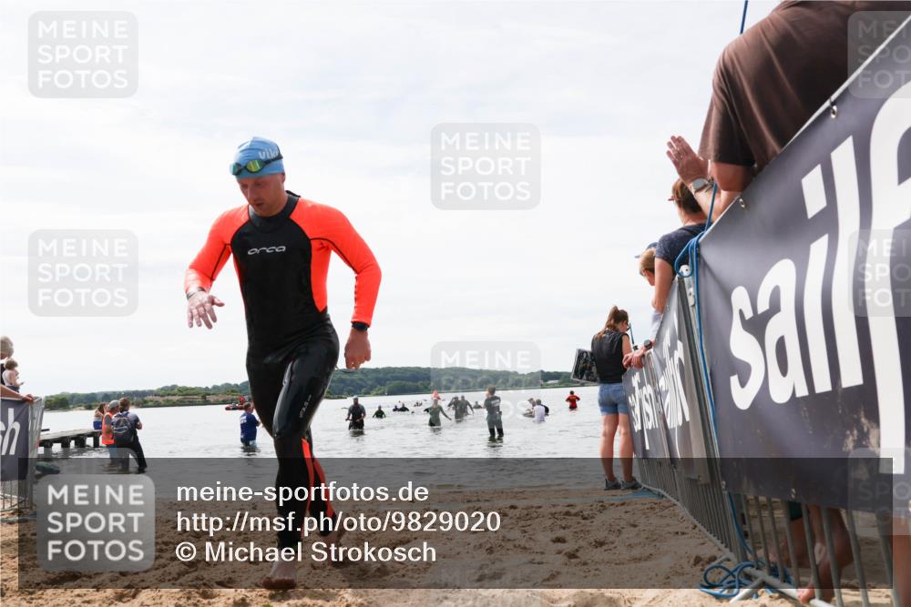 21.06.2026 - Viking Triathlon Michael Strokosch http://msf.ph/oto/9829020 21.06.2026 10:54:18 Schwimmen 237 meine-sportfotos.de