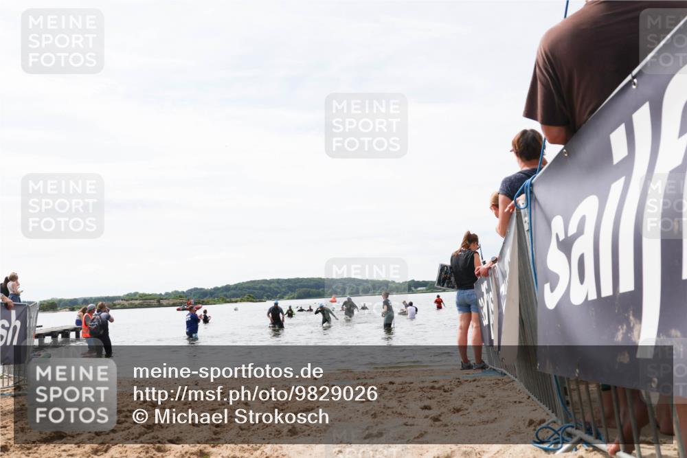 21.06.2026 - Viking Triathlon Michael Strokosch http://msf.ph/oto/9829026 21.06.2026 10:54:20 Schwimmen 237 meine-sportfotos.de