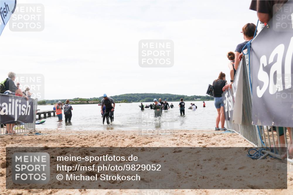 21.06.2026 - Viking Triathlon Michael Strokosch http://msf.ph/oto/9829052 21.06.2026 10:54:29 Schwimmen 427, 557 meine-sportfotos.de