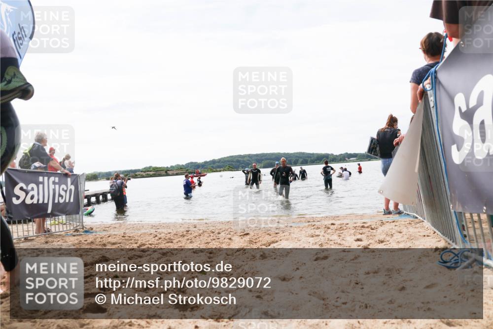 21.06.2026 - Viking Triathlon Michael Strokosch http://msf.ph/oto/9829072 21.06.2026 10:54:35 Schwimmen 413, 427, 557, 613 meine-sportfotos.de
