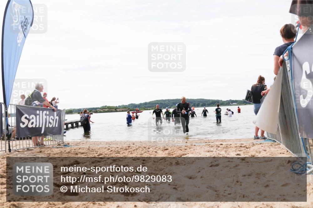 21.06.2026 - Viking Triathlon Michael Strokosch http://msf.ph/oto/9829083 21.06.2026 10:54:39 Schwimmen 413, 427, 504, 613 meine-sportfotos.de