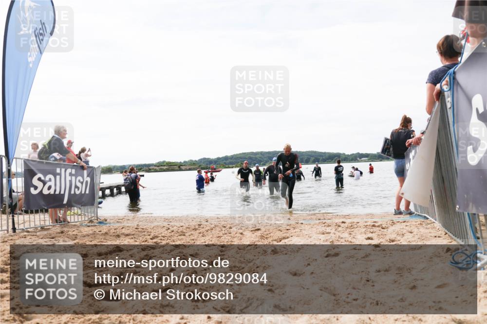 21.06.2026 - Viking Triathlon Michael Strokosch http://msf.ph/oto/9829084 21.06.2026 10:54:39 Schwimmen 413, 427, 504, 613 meine-sportfotos.de