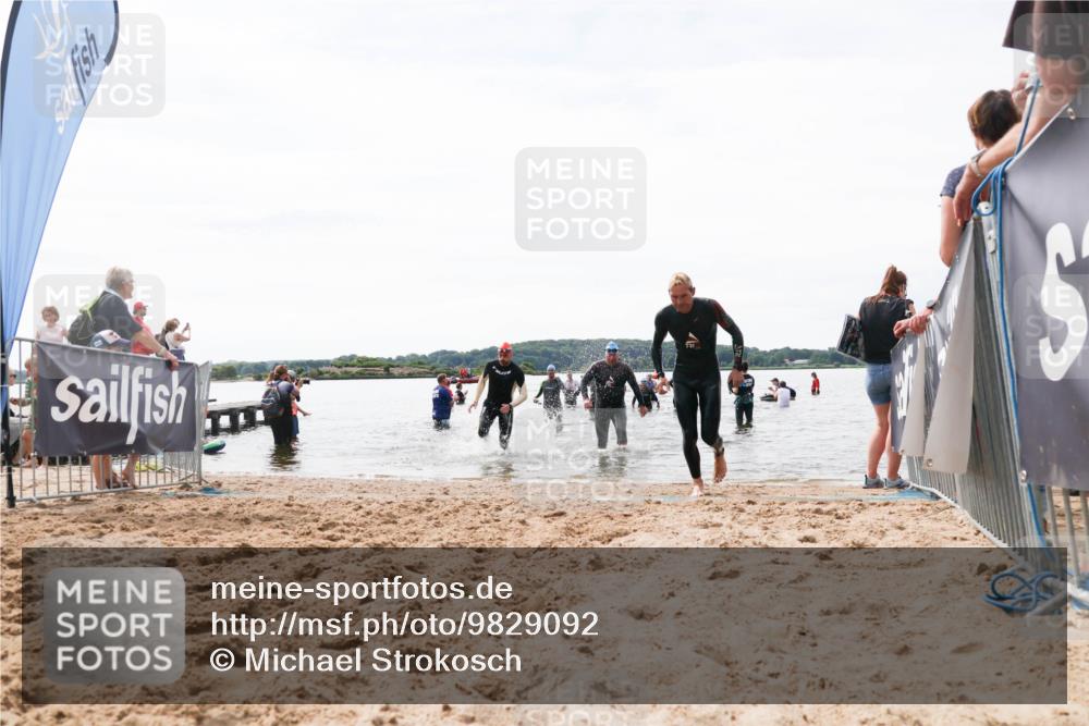 21.06.2026 - Viking Triathlon Michael Strokosch http://msf.ph/oto/9829092 21.06.2026 10:54:42 Schwimmen 413, 504, 613 meine-sportfotos.de