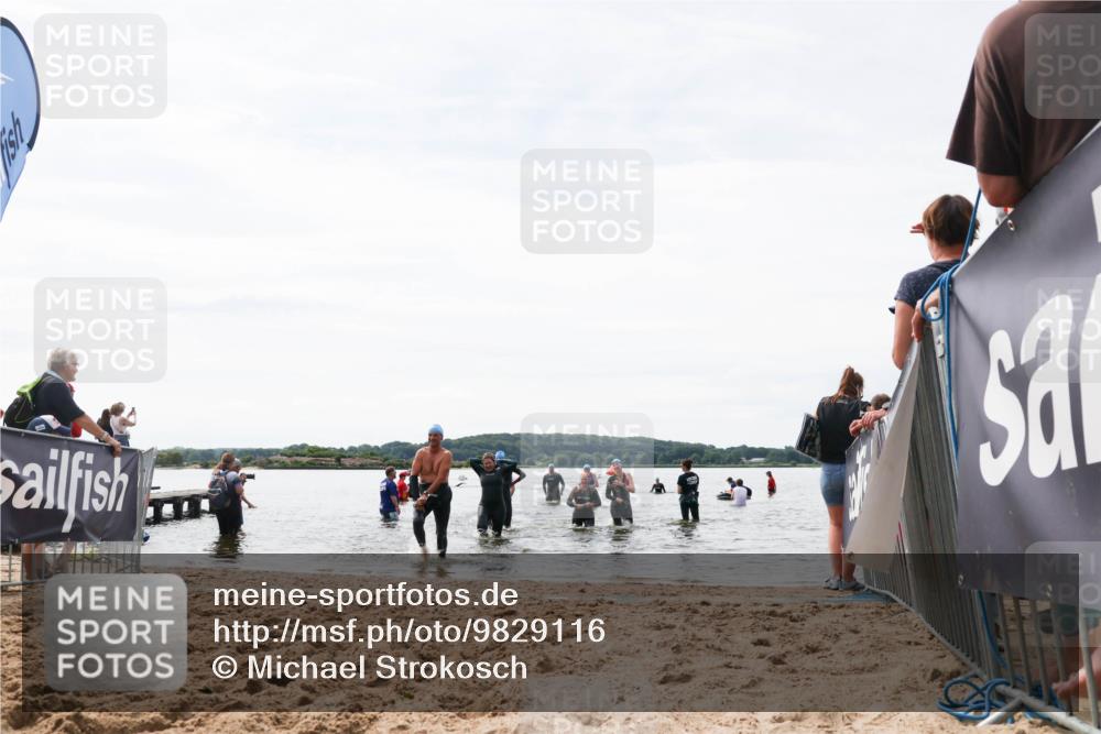 21.06.2026 - Viking Triathlon Michael Strokosch http://msf.ph/oto/9829116 21.06.2026 10:54:50 Schwimmen 52, 244, 275, 347, 424, 504, 613 meine-sportfotos.de