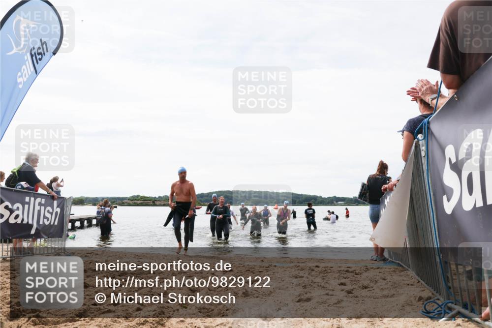 21.06.2026 - Viking Triathlon Michael Strokosch http://msf.ph/oto/9829122 21.06.2026 10:54:52 Schwimmen 52, 244, 275, 347, 424, 504, 509 meine-sportfotos.de