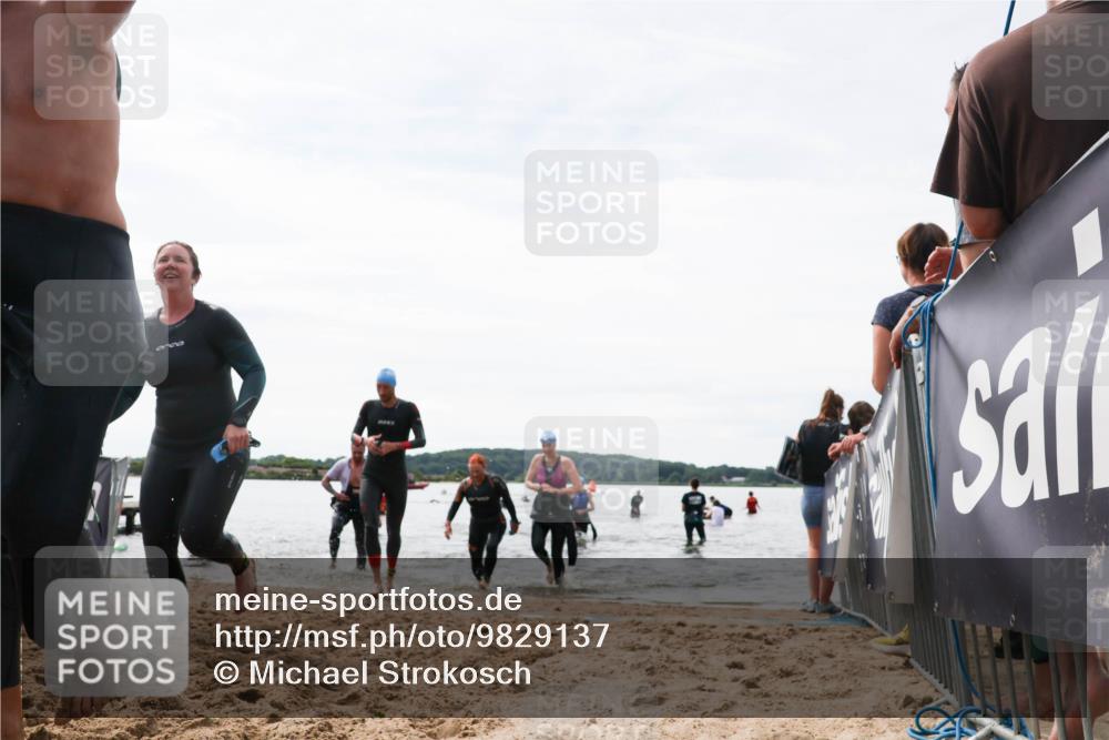 21.06.2026 - Viking Triathlon Michael Strokosch http://msf.ph/oto/9829137 21.06.2026 10:54:57 Schwimmen 52, 244, 275, 309, 347, 424, 509 meine-sportfotos.de