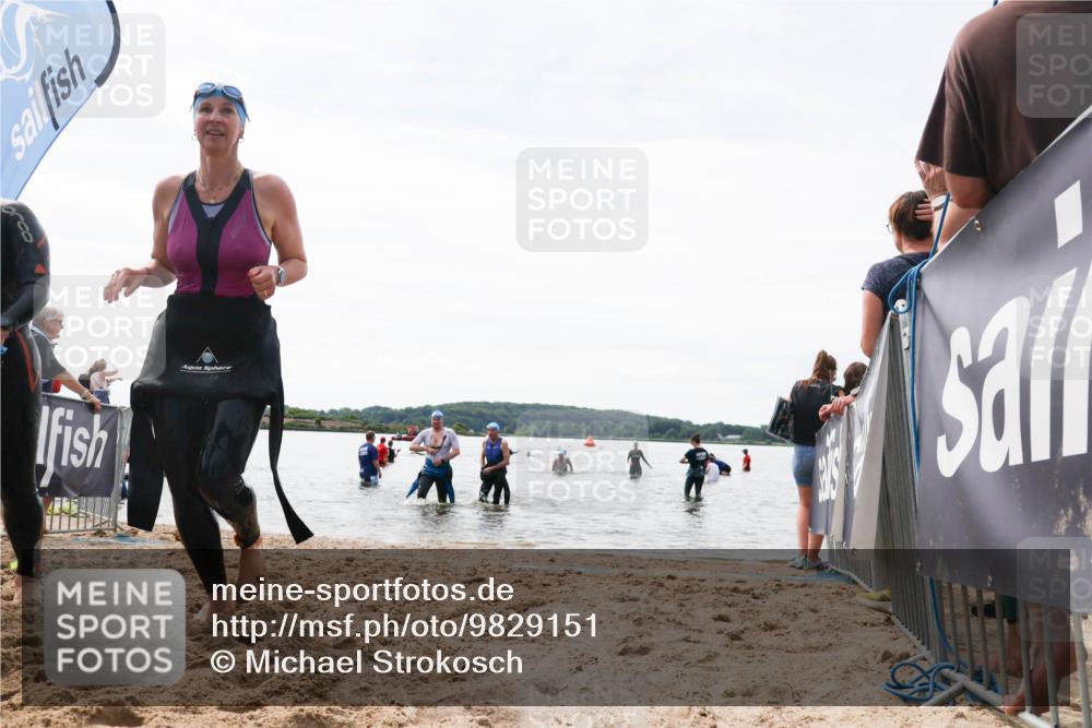 21.06.2026 - Viking Triathlon Michael Strokosch http://msf.ph/oto/9829151 21.06.2026 10:55:02 Schwimmen 52, 160, 244, 309, 347, 424, 509 meine-sportfotos.de