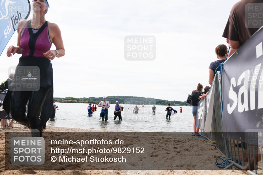 21.06.2026 - Viking Triathlon Michael Strokosch http://msf.ph/oto/9829152 21.06.2026 10:55:02 Schwimmen 52, 160, 244, 309, 347, 424, 509 meine-sportfotos.de