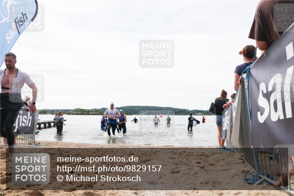 21.06.2026 - Viking Triathlon Michael Strokosch http://msf.ph/oto/9829157 21.06.2026 10:55:04 Schwimmen 52, 160, 309, 347, 509 meine-sportfotos.de