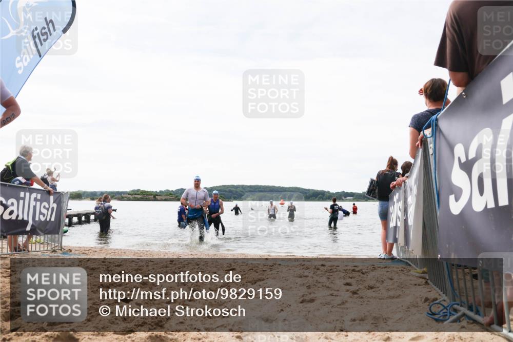 21.06.2026 - Viking Triathlon Michael Strokosch http://msf.ph/oto/9829159 21.06.2026 10:55:04 Schwimmen 52, 160, 309, 347, 509 meine-sportfotos.de