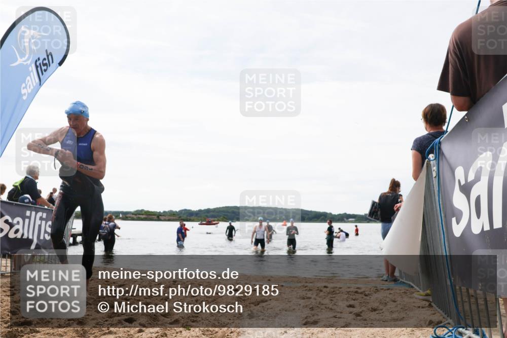 21.06.2026 - Viking Triathlon Michael Strokosch http://msf.ph/oto/9829185 21.06.2026 10:55:13 Schwimmen 160, 566 meine-sportfotos.de