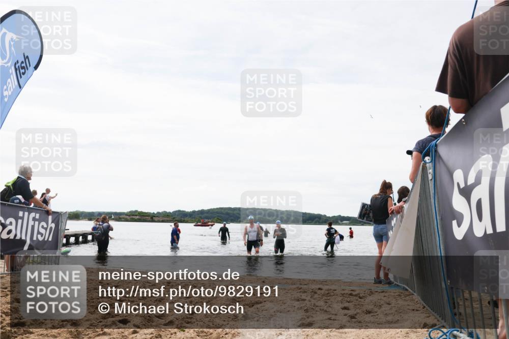 21.06.2026 - Viking Triathlon Michael Strokosch http://msf.ph/oto/9829191 21.06.2026 10:55:15 Schwimmen 160, 344, 566 meine-sportfotos.de
