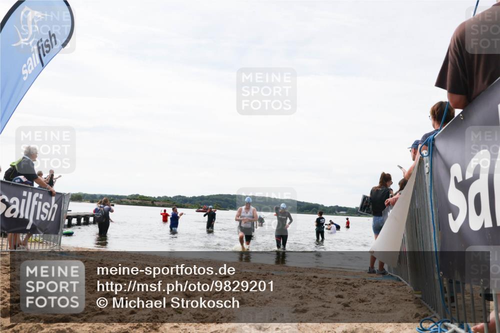 21.06.2026 - Viking Triathlon Michael Strokosch http://msf.ph/oto/9829201 21.06.2026 10:55:18 Schwimmen 305, 344, 566 meine-sportfotos.de